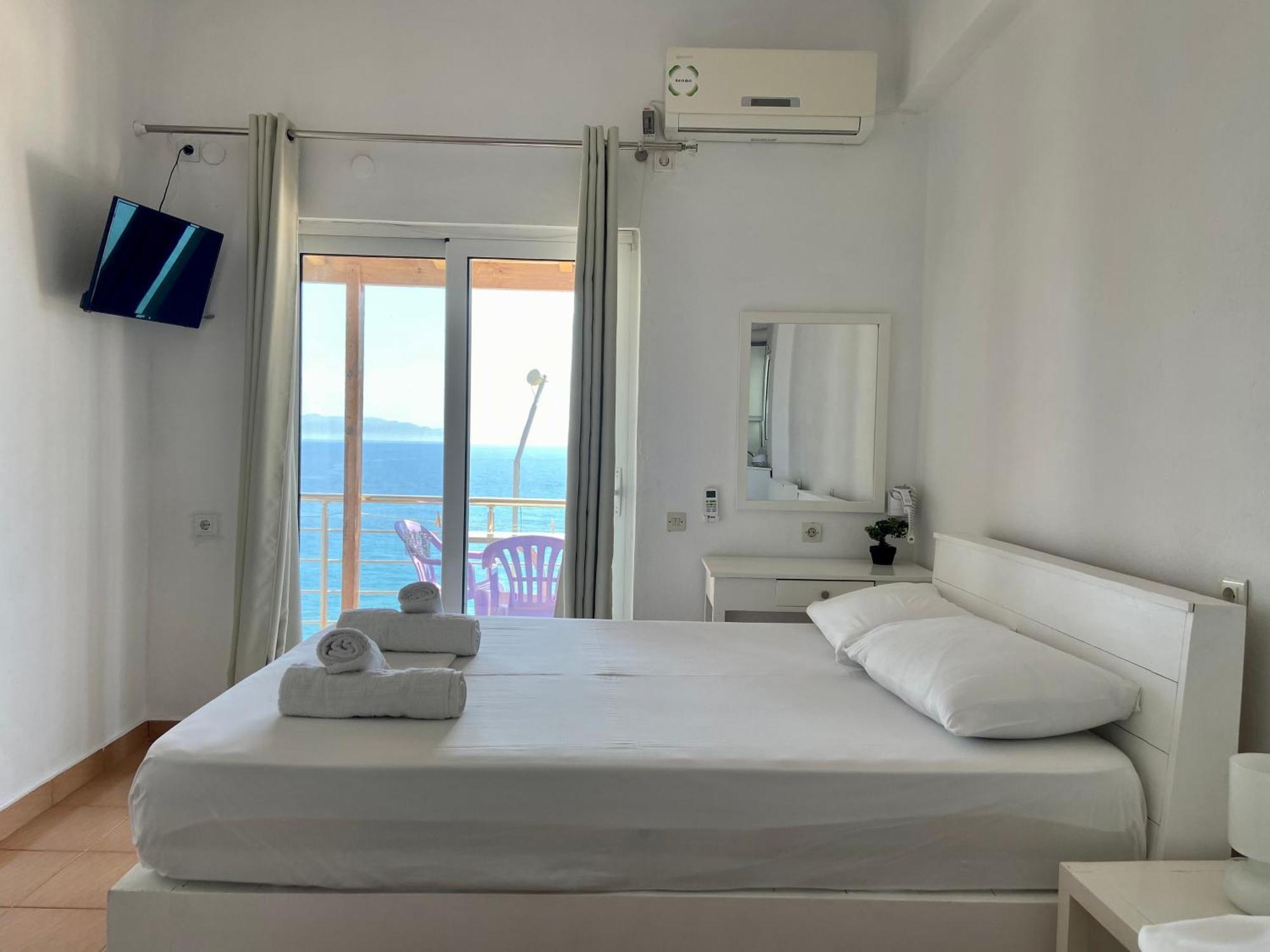 Qeparo Pano Rooms Номер фото